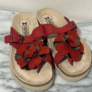 MEPHISTO Helen flower RED SILVER Nubuck toe thong sandals 38/ US sz 8
